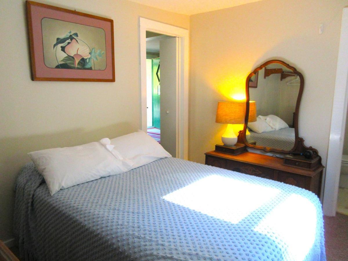 Mcgregor Inn Motel Wilton Exteriör bild